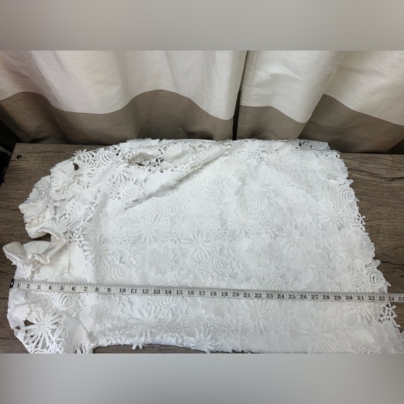 Tuckernuck Blanc Guipure Lace Daphne Dress size small - Picture 8 of 11